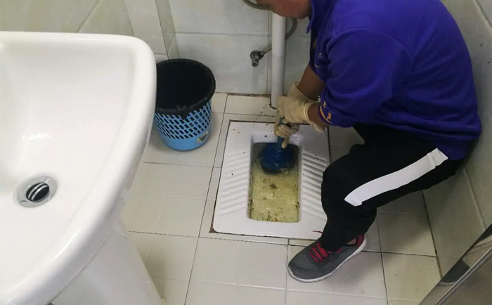 叠彩疏通蹲坑